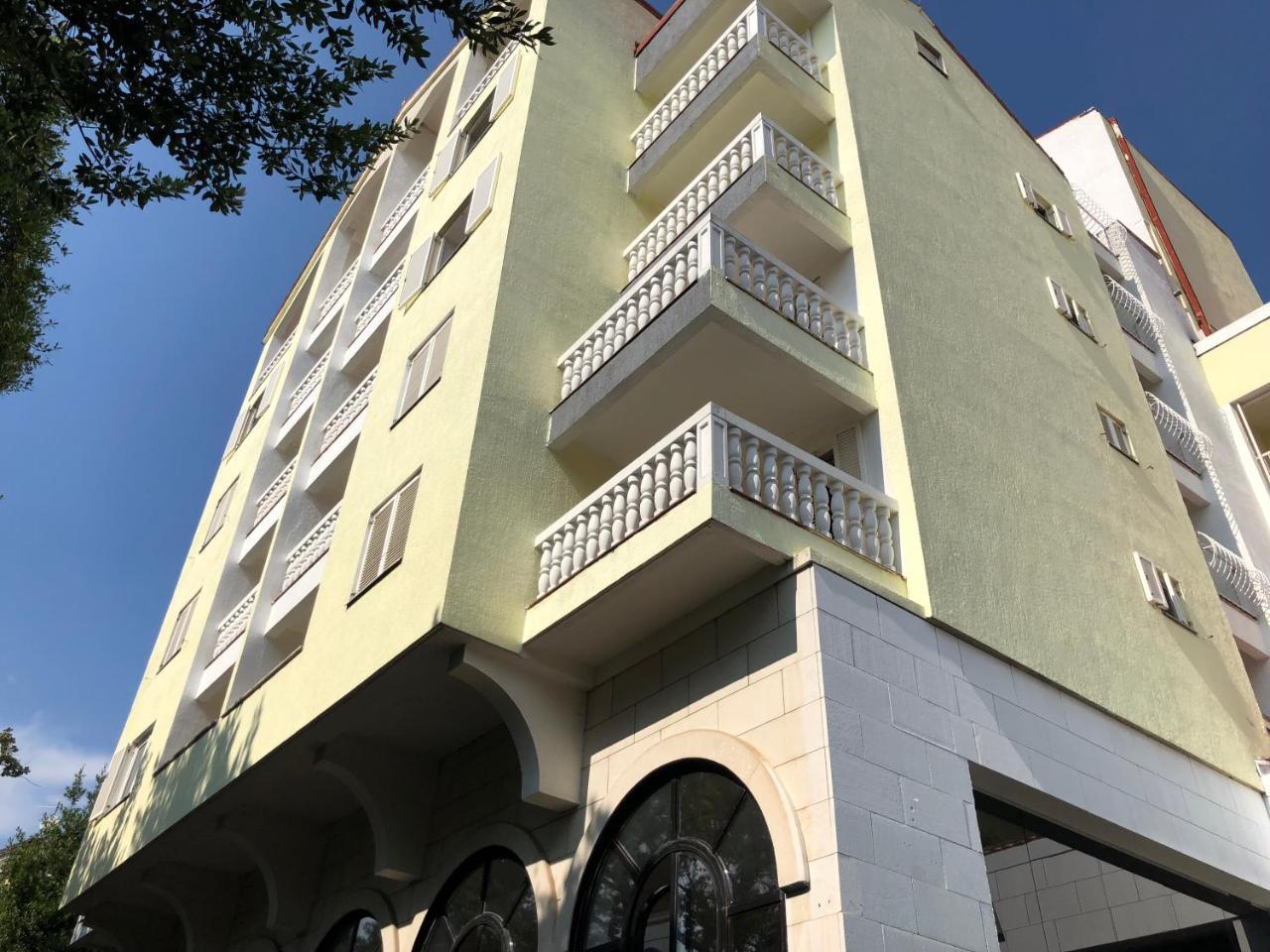 Hotel Park Crikvenica Exterior foto